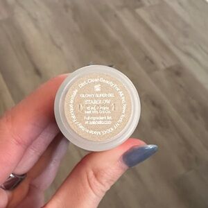 Glowy Super Gel Stardust Highlighter - Champagne Glow Saie Beauty